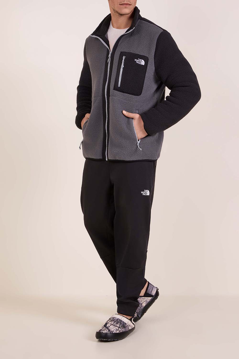 ז'קט פליז בגזרה רגילה